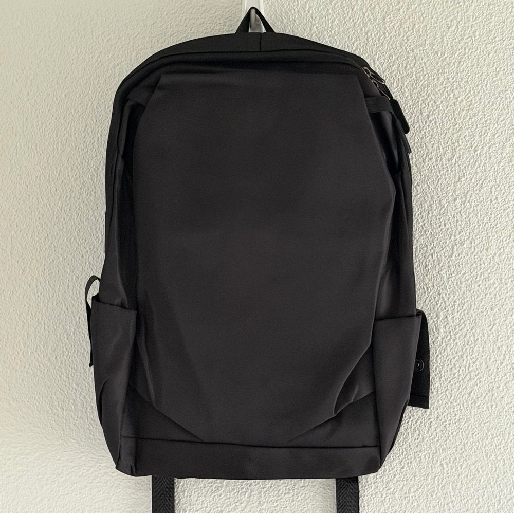 NEW Laptop Backpack Water Resistant Anti-Theft Travel USB‎ Port 20 L Black